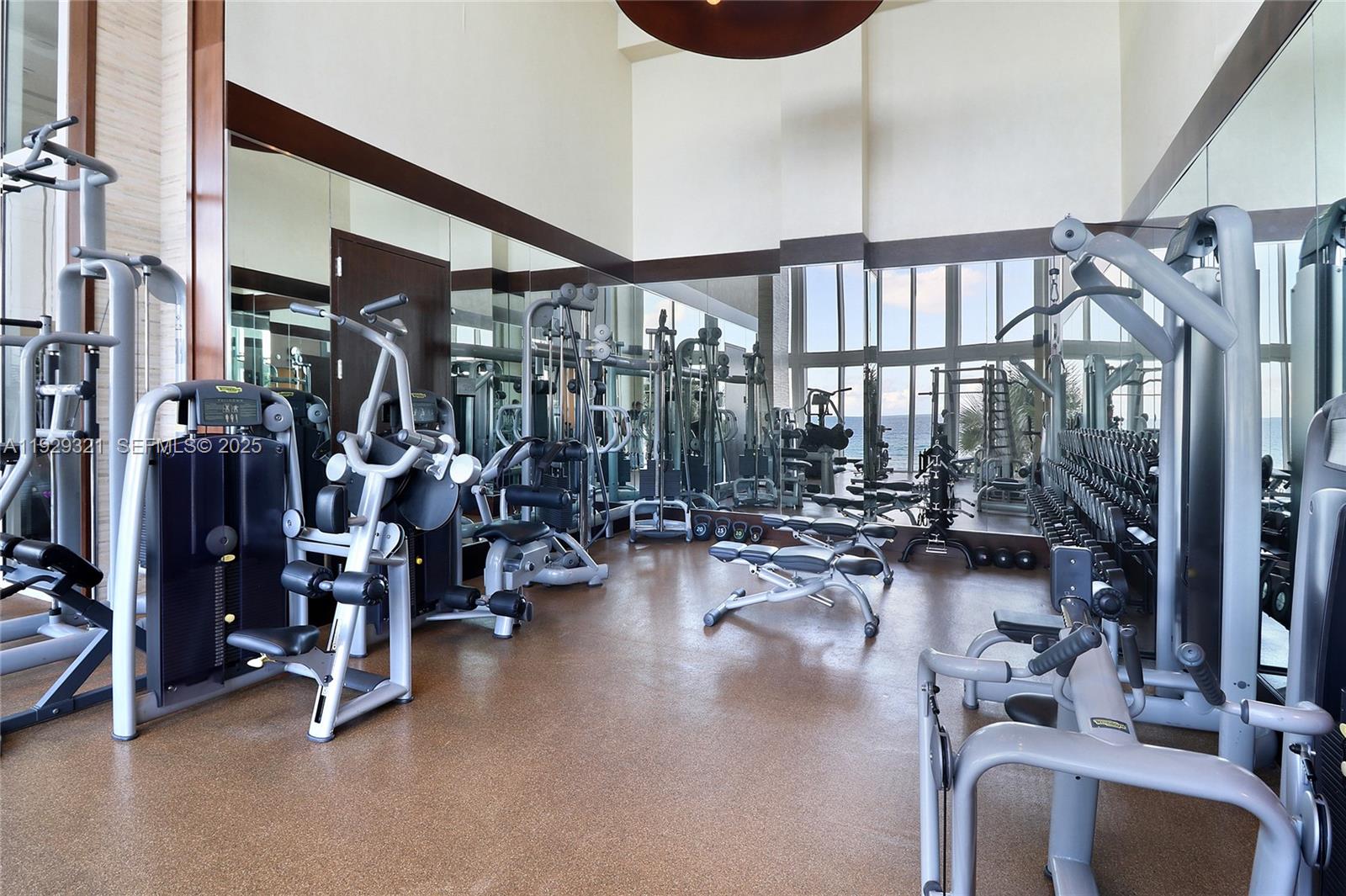 Ver detalles 3005 2 / 2 1435 sq. ft. $ 2025-12-11 0 foto