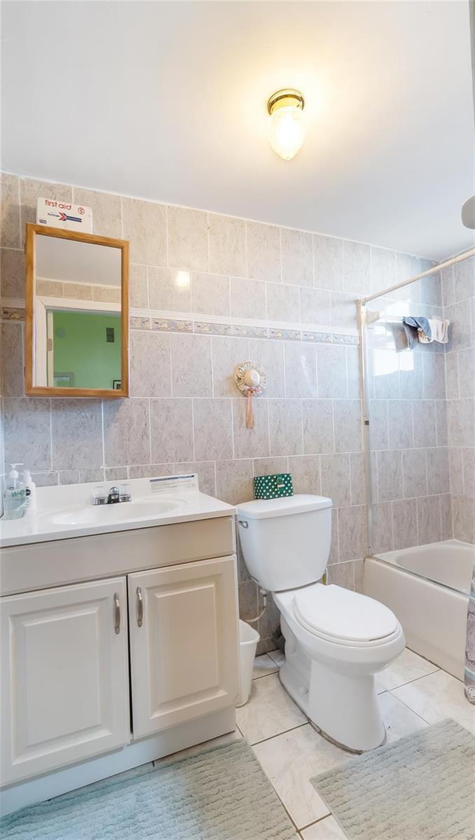   / 0 3612 sq. ft. $ 2026-02-14 0 foto