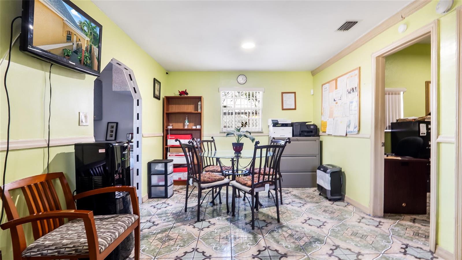   / 0 3612 sq. ft. $ 2026-02-14 0 foto