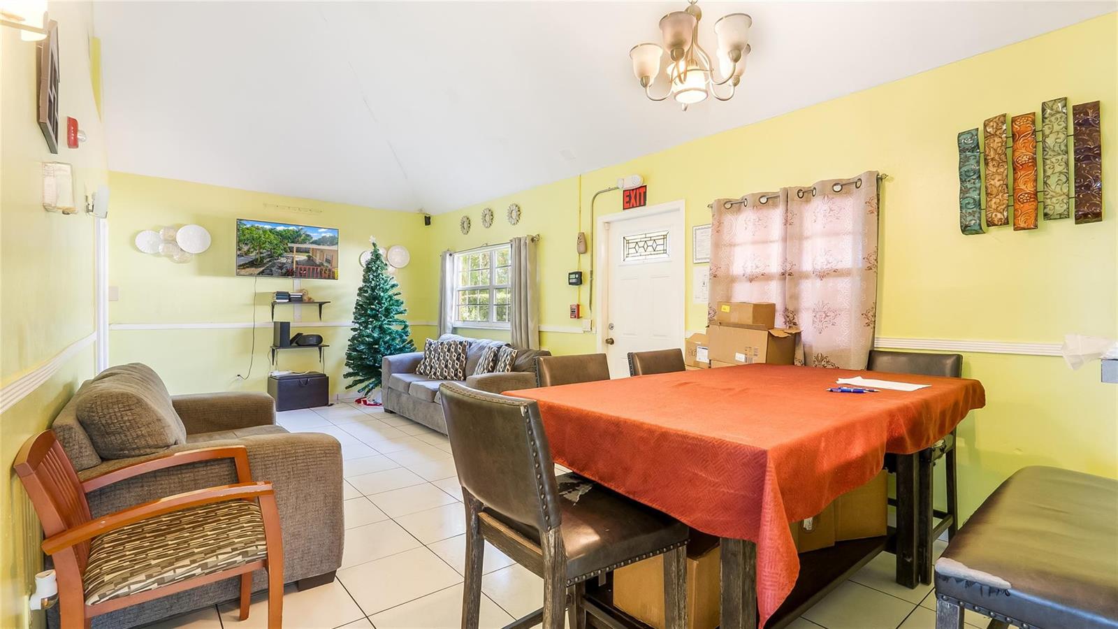   / 0 3612 sq. ft. $ 2026-02-14 0 foto