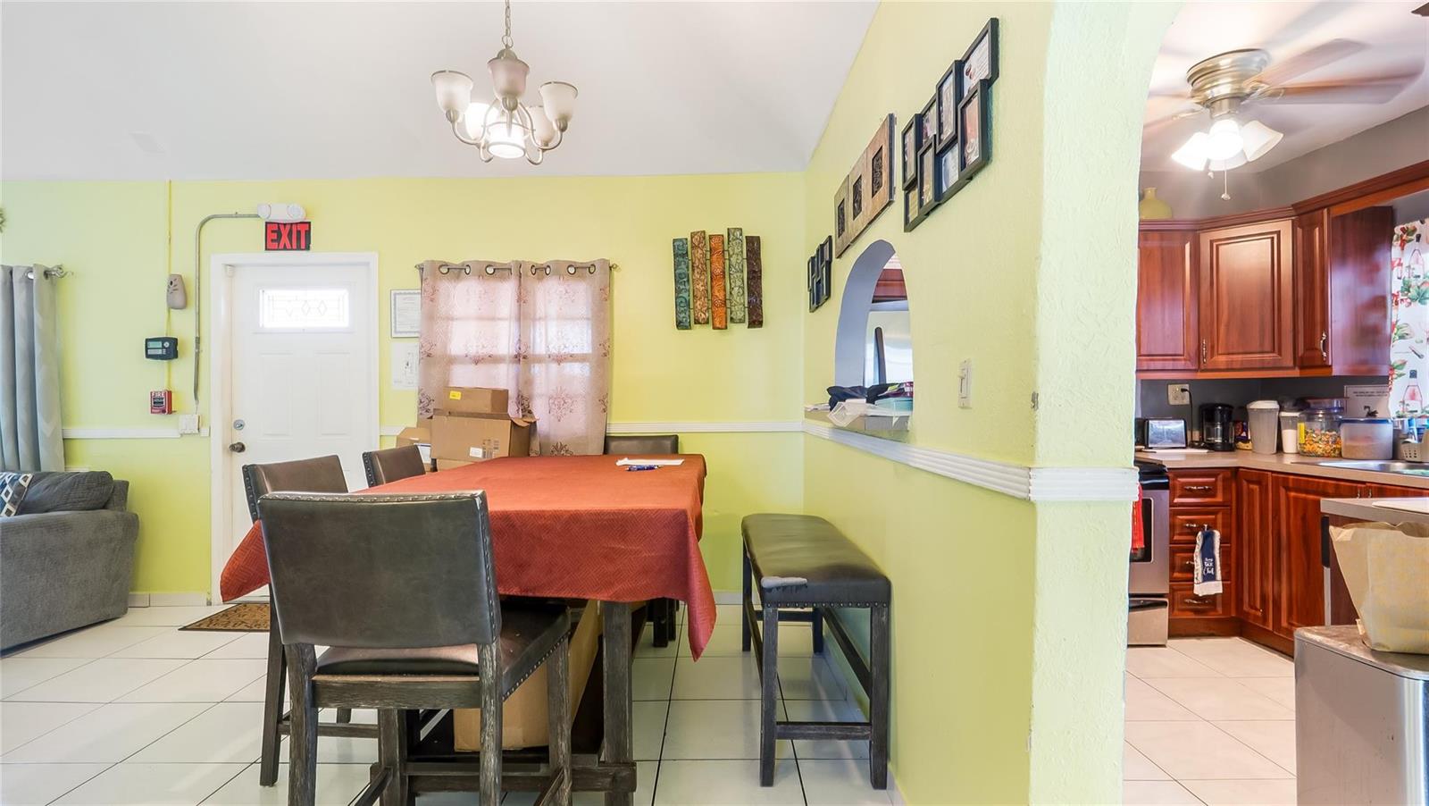   / 0 3612 sq. ft. $ 2026-02-14 0 foto