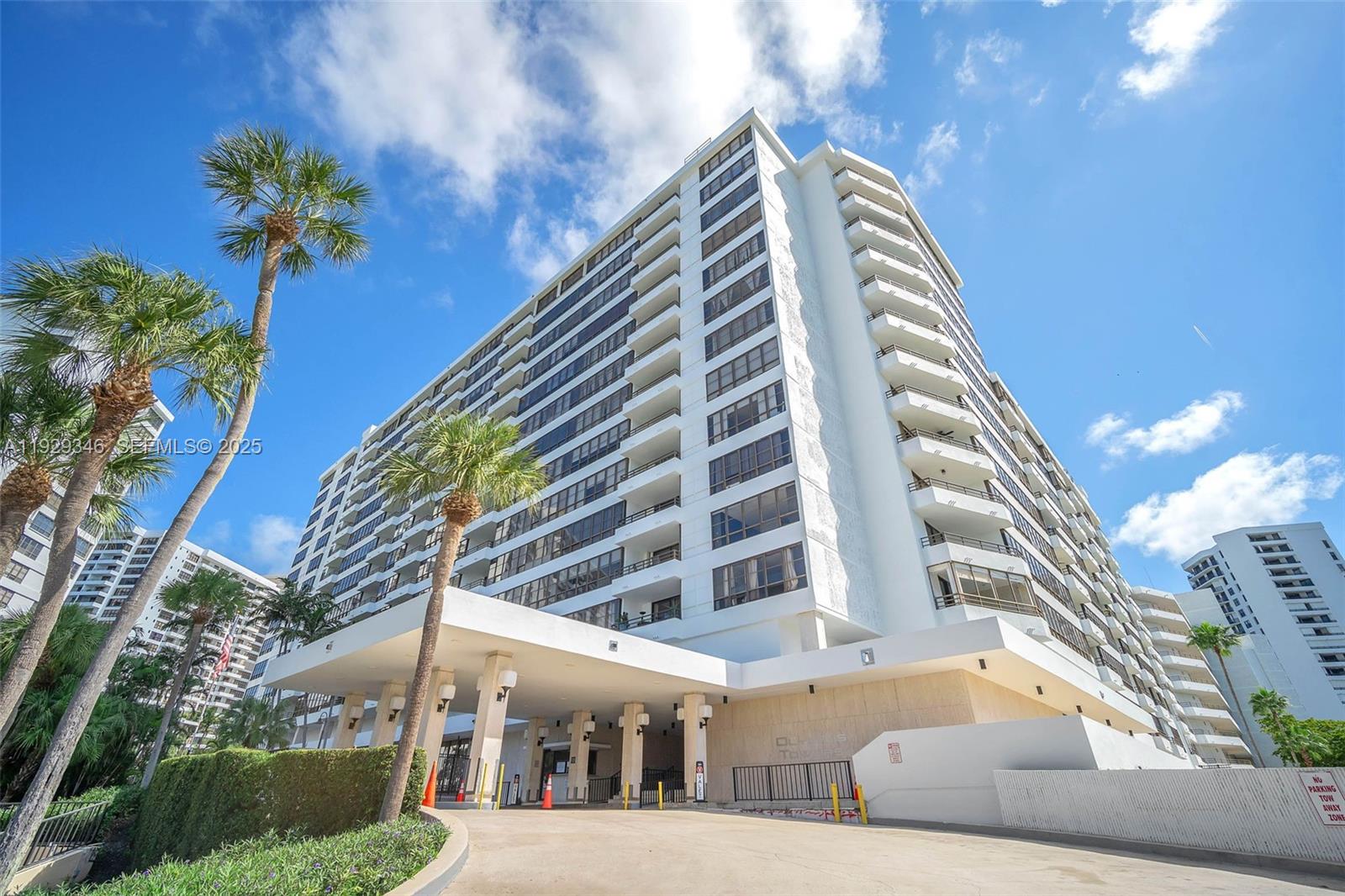 Photo of 500 Three Islands Blvd #816, Hallandale Beach, Florida, 33009 -