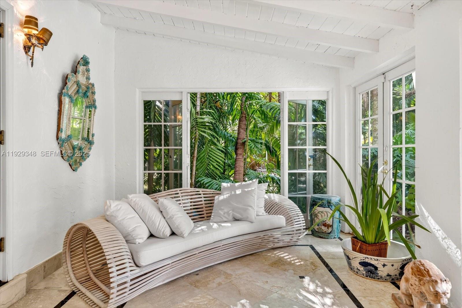 See details / sq. ft. $ 2025-12-11 0 Photo