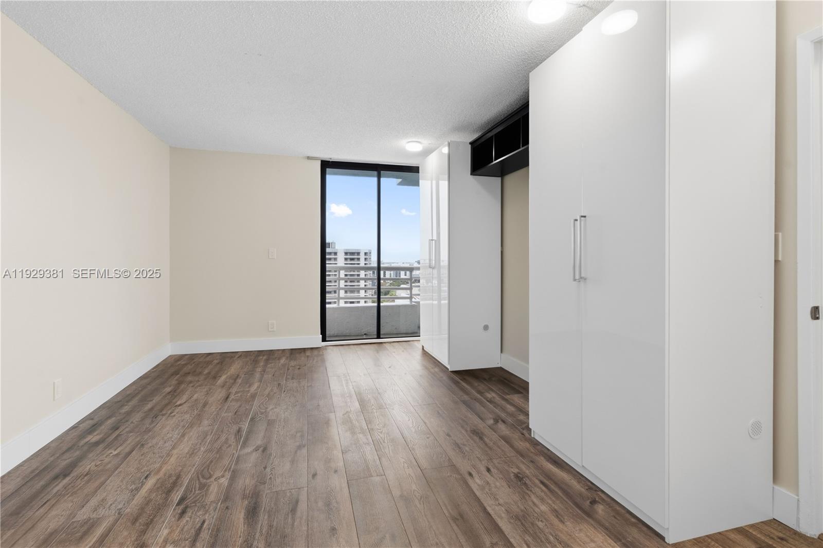 Photo of 3300 192nd St #LP06, Aventura, Florida, 33180 -