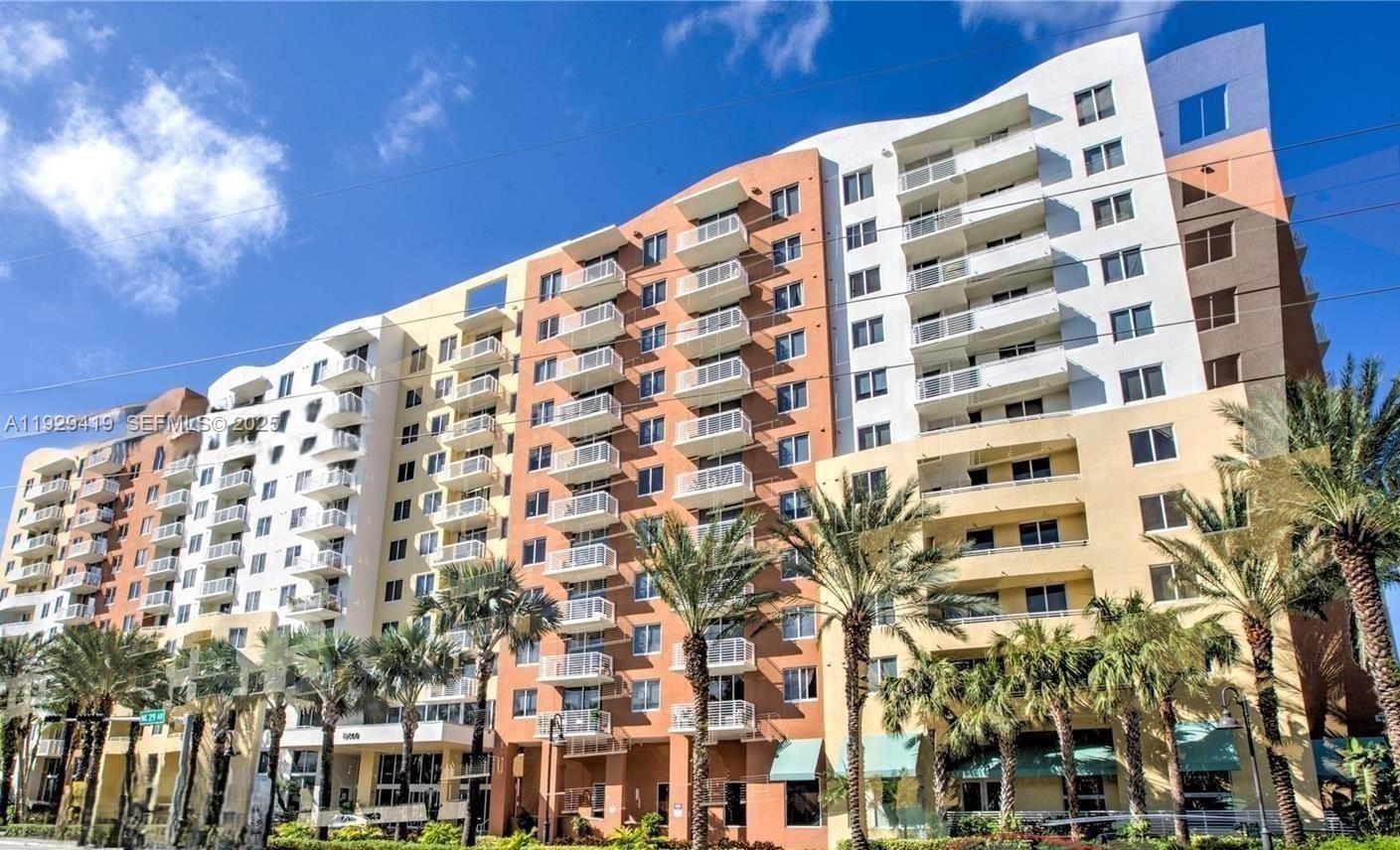 Photo of #827, Aventura, Florida, 33180 -