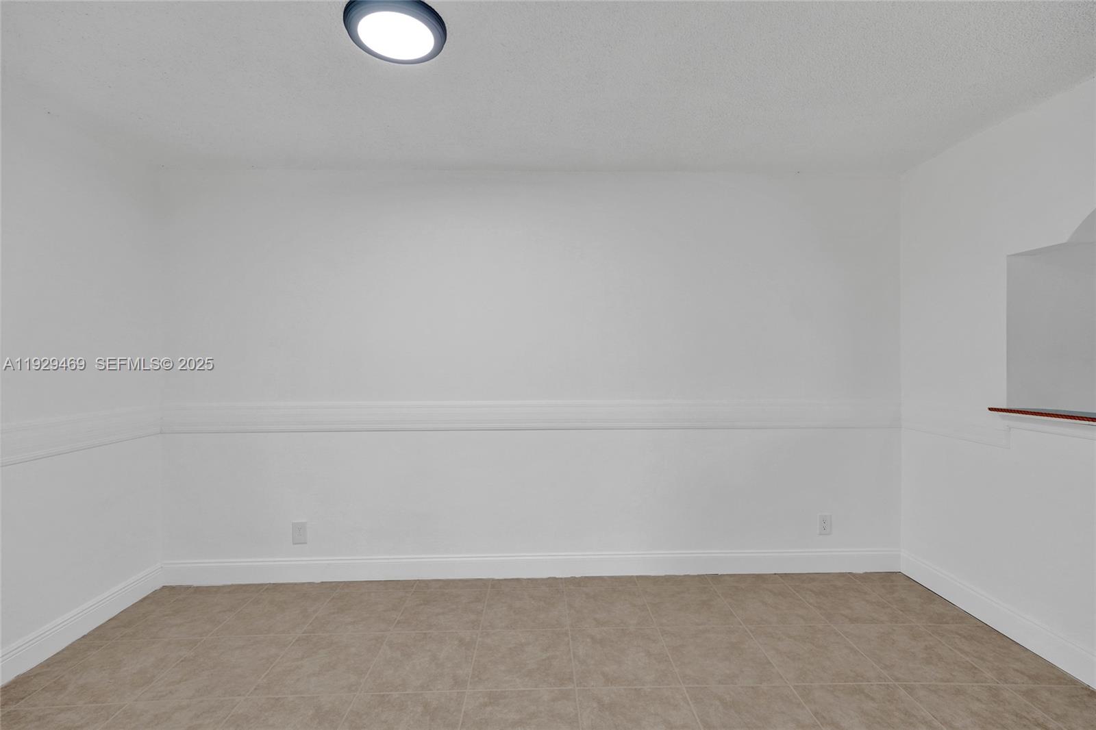 See details / 2557 sq. ft. $ 2025-12-11 0 Photo