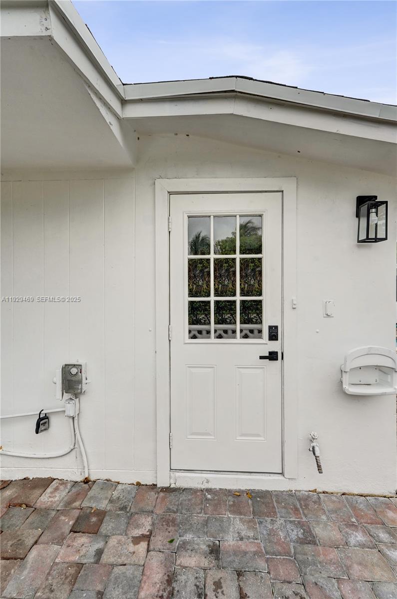 See details / 2557 sq. ft. $ 2025-12-11 0 Photo