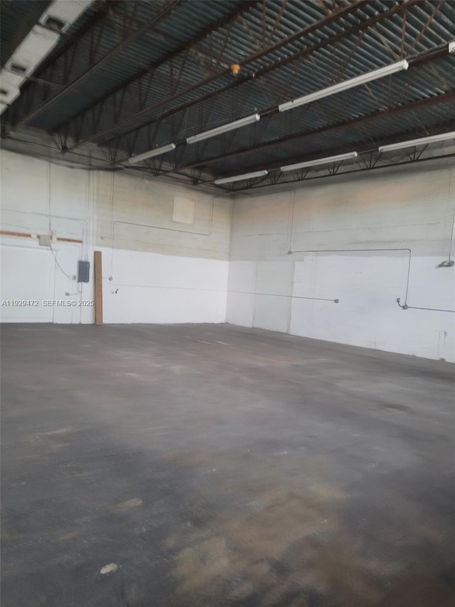 See details Unit 2 / sq. ft. $ 2025-12-11 0 Photo