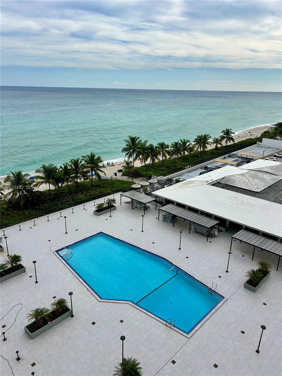 9L 1 / 2 870 sq. ft. $ 2025-12-11 0 Photo