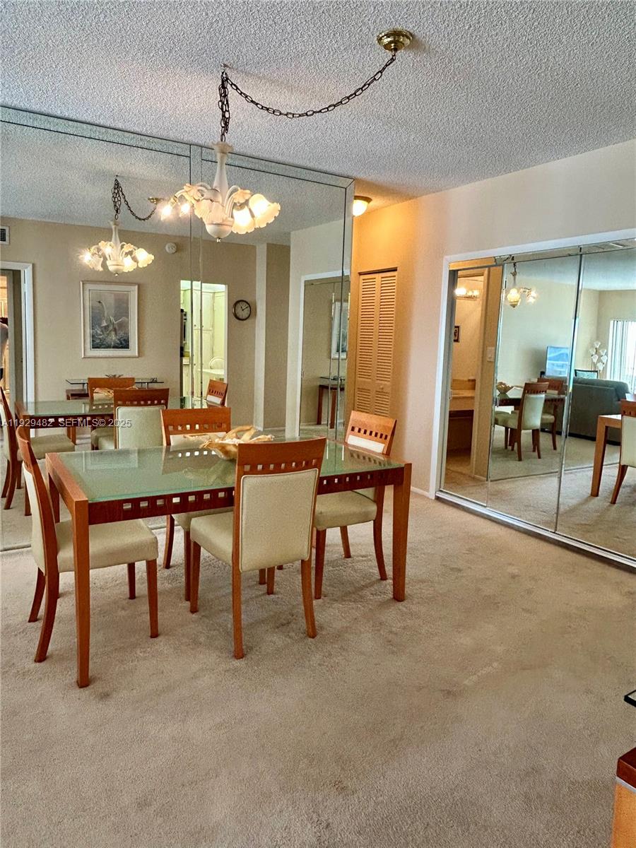 9L 1 / 2 870 sq. ft. $ 2025-12-11 0 Photo