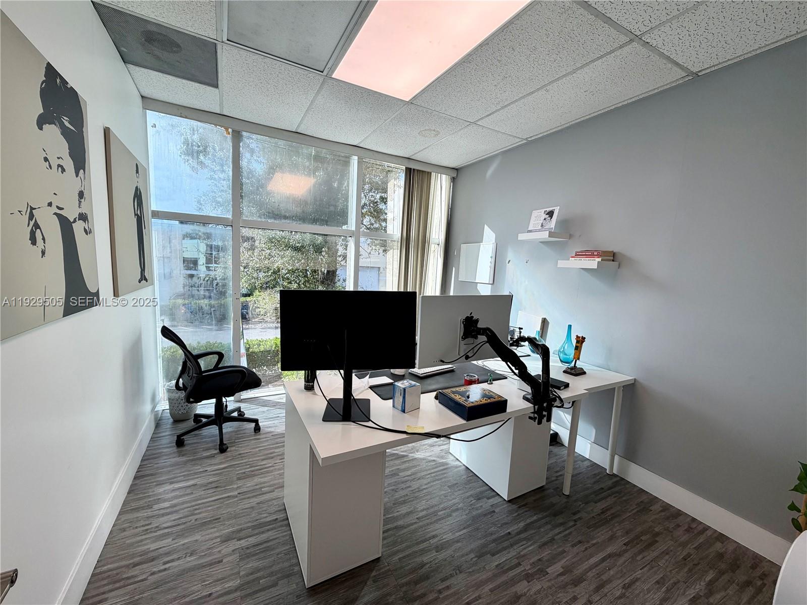 Ver detalles 8001 / sq. ft. $ 2025-12-11 0 foto