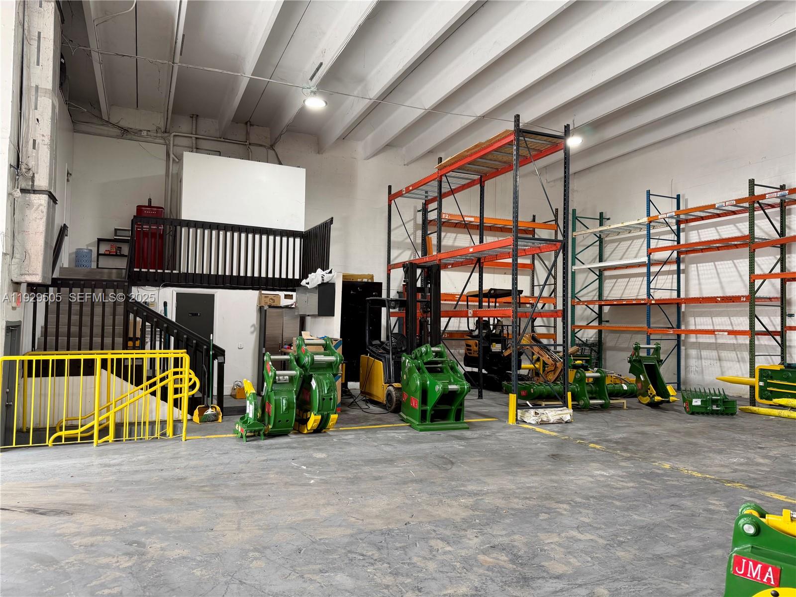 Ver detalles 8001 / sq. ft. $ 2025-12-11 0 foto