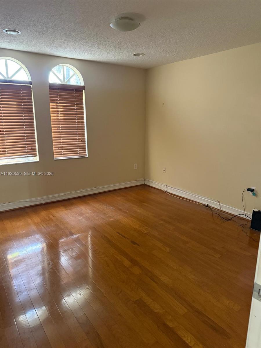 Photo of 3085 208th Ter  (3085), Aventura, Florida, 33180 - 