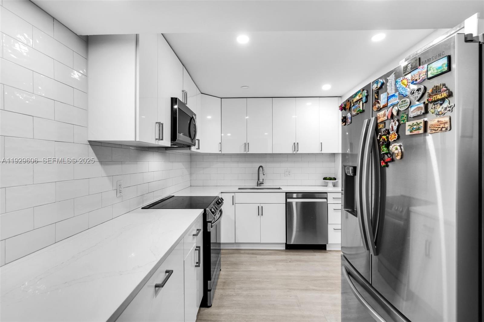 Photo of 2500 Parkview Dr  #2102, Hallandale Beach, Florida, 33009 - 