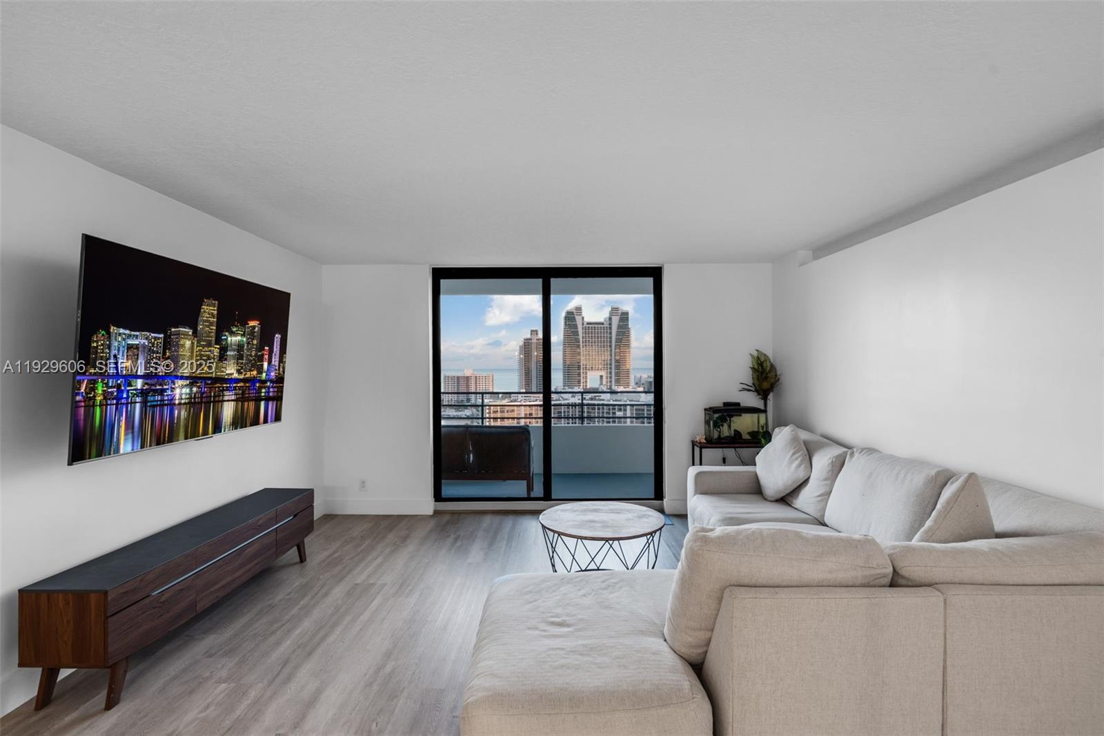 Photo of 2500 Parkview Dr  #2102, Hallandale Beach, Florida, 33009 - 