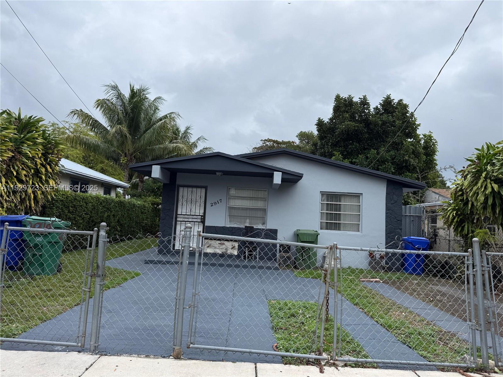 Подробнее / 1850 кв.футов $ 2025-12-12 0 Фото