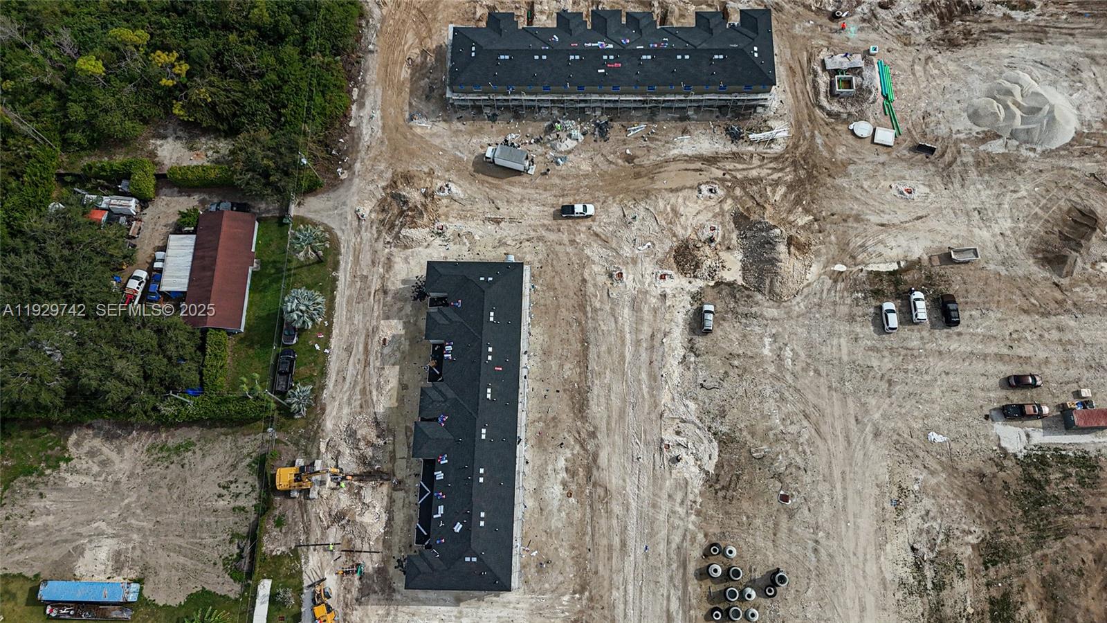 See details / sq. ft. $ 2025-12-12 0 Photo