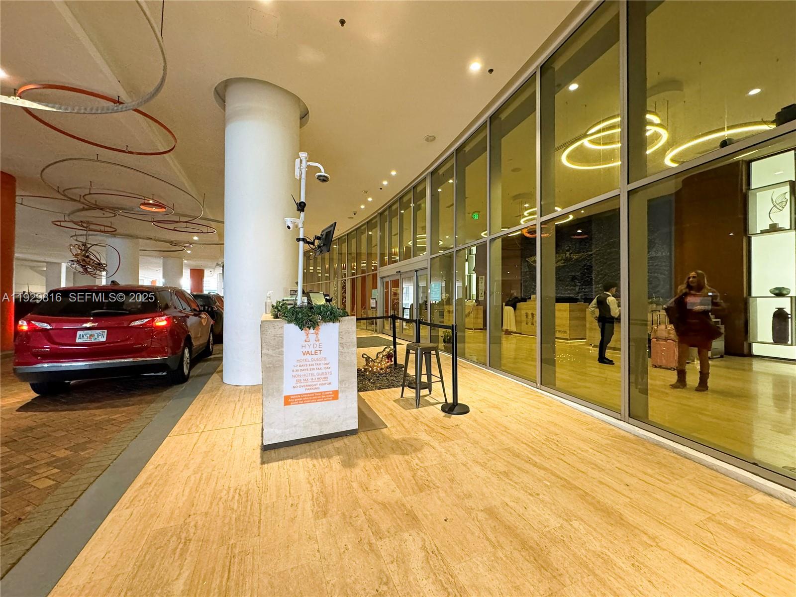 See details 1710 1 / 1 850 sq. ft. $ 2025-12-12 0 Photo