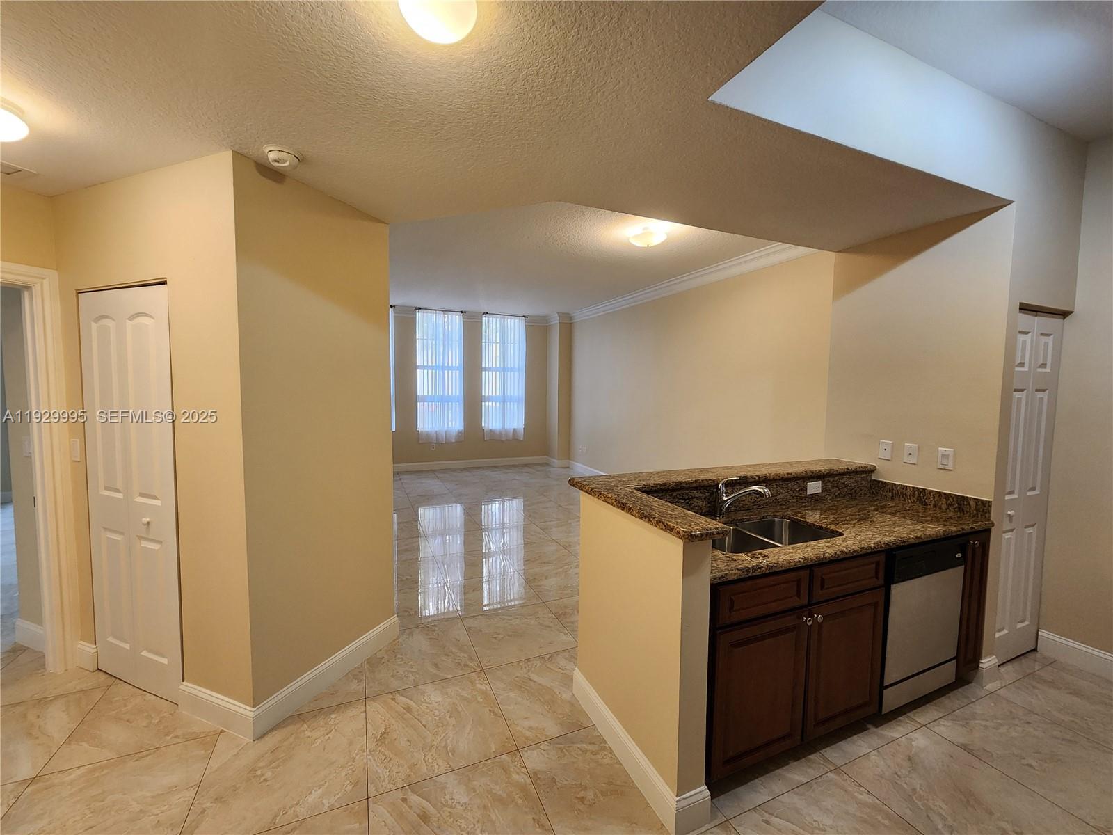 Photo of 3001 185th St #118, Aventura, Florida, 33180 -