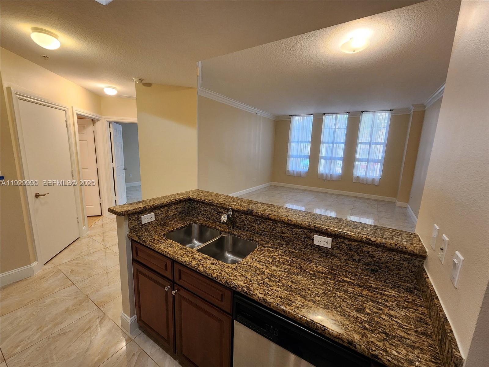 Photo of 3001 185th St #118, Aventura, Florida, 33180 -