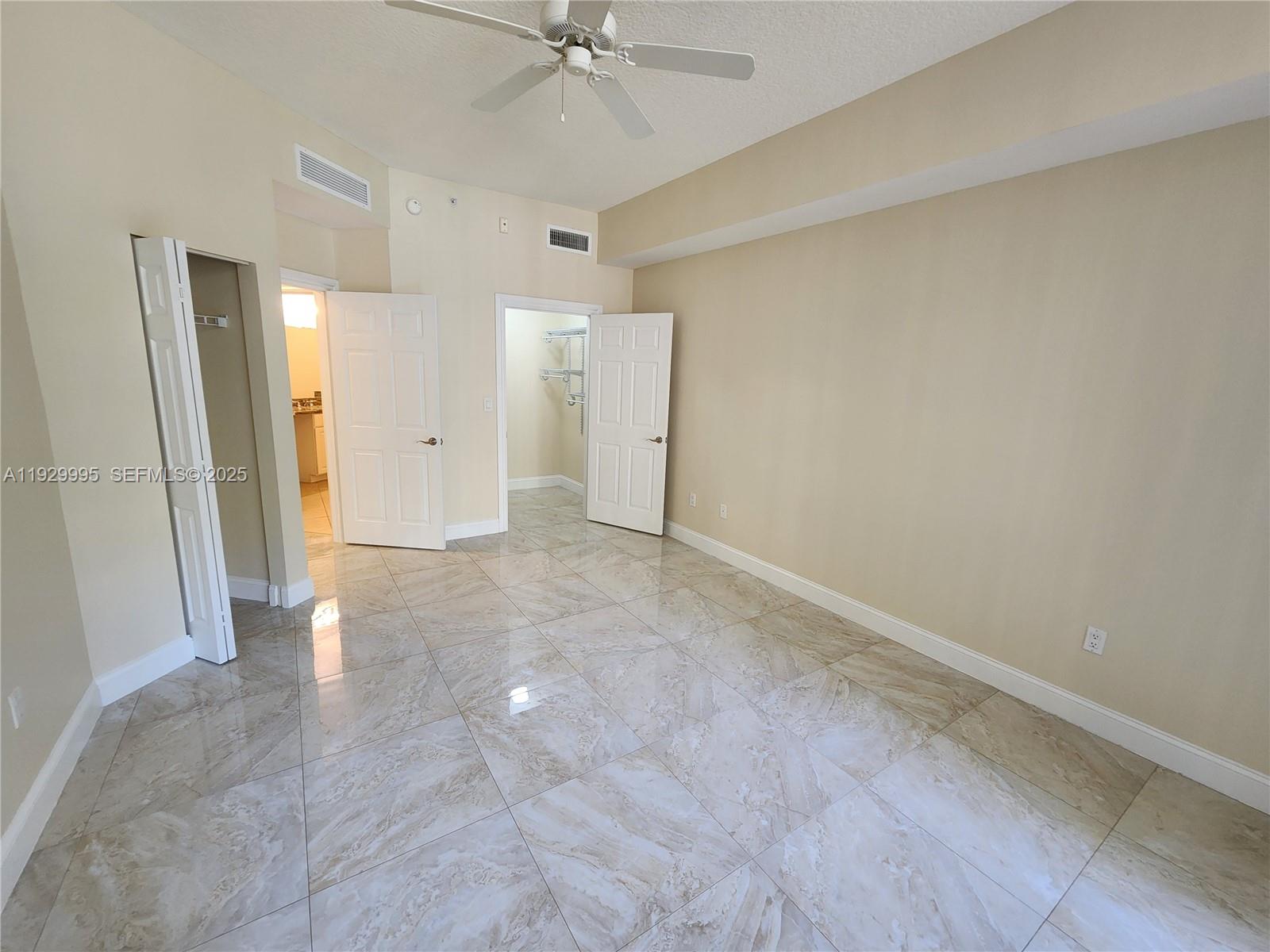 Photo of 3001 185th St #118, Aventura, Florida, 33180 -