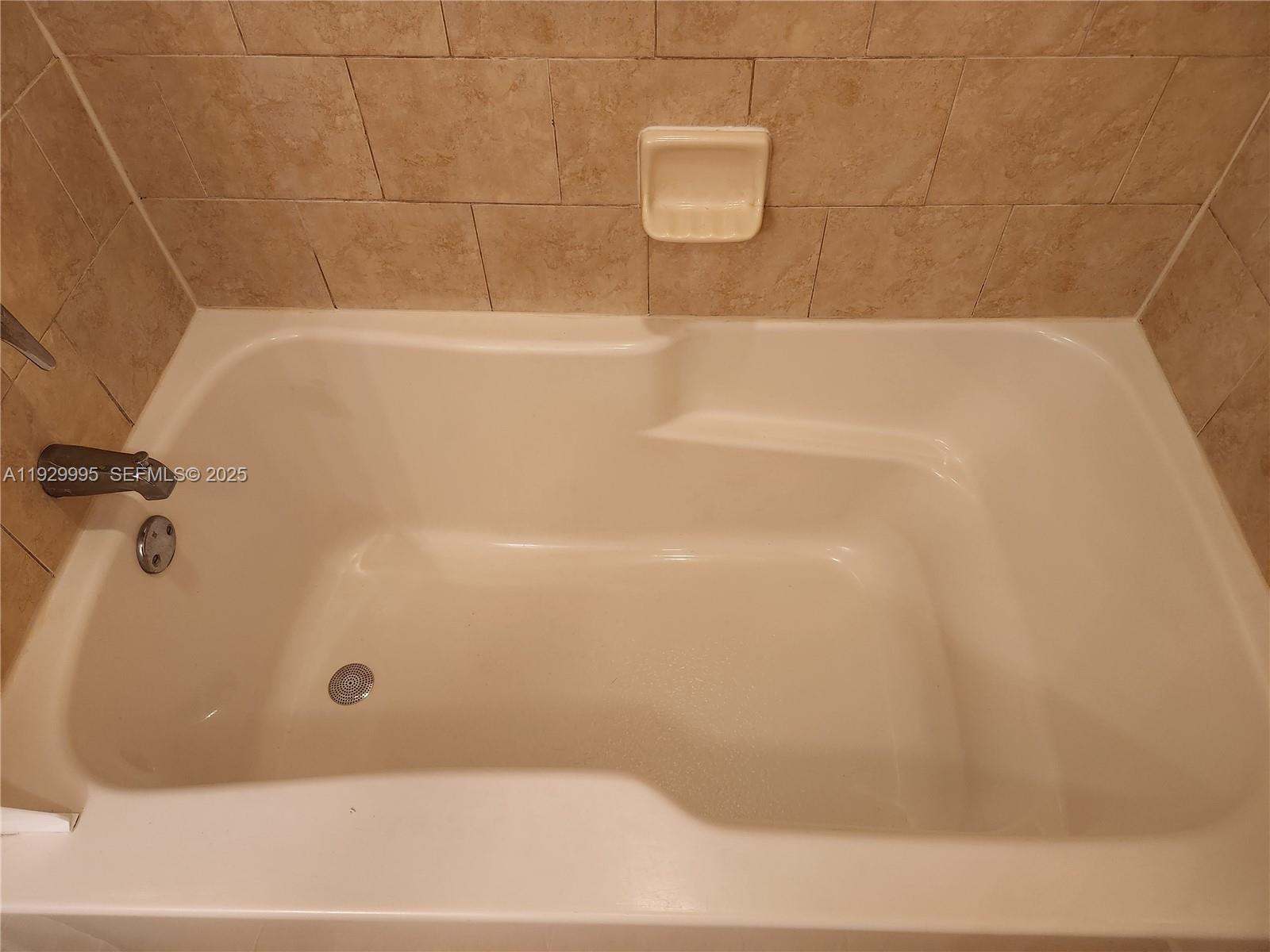 Photo of 3001 185th St #118, Aventura, Florida, 33180 -