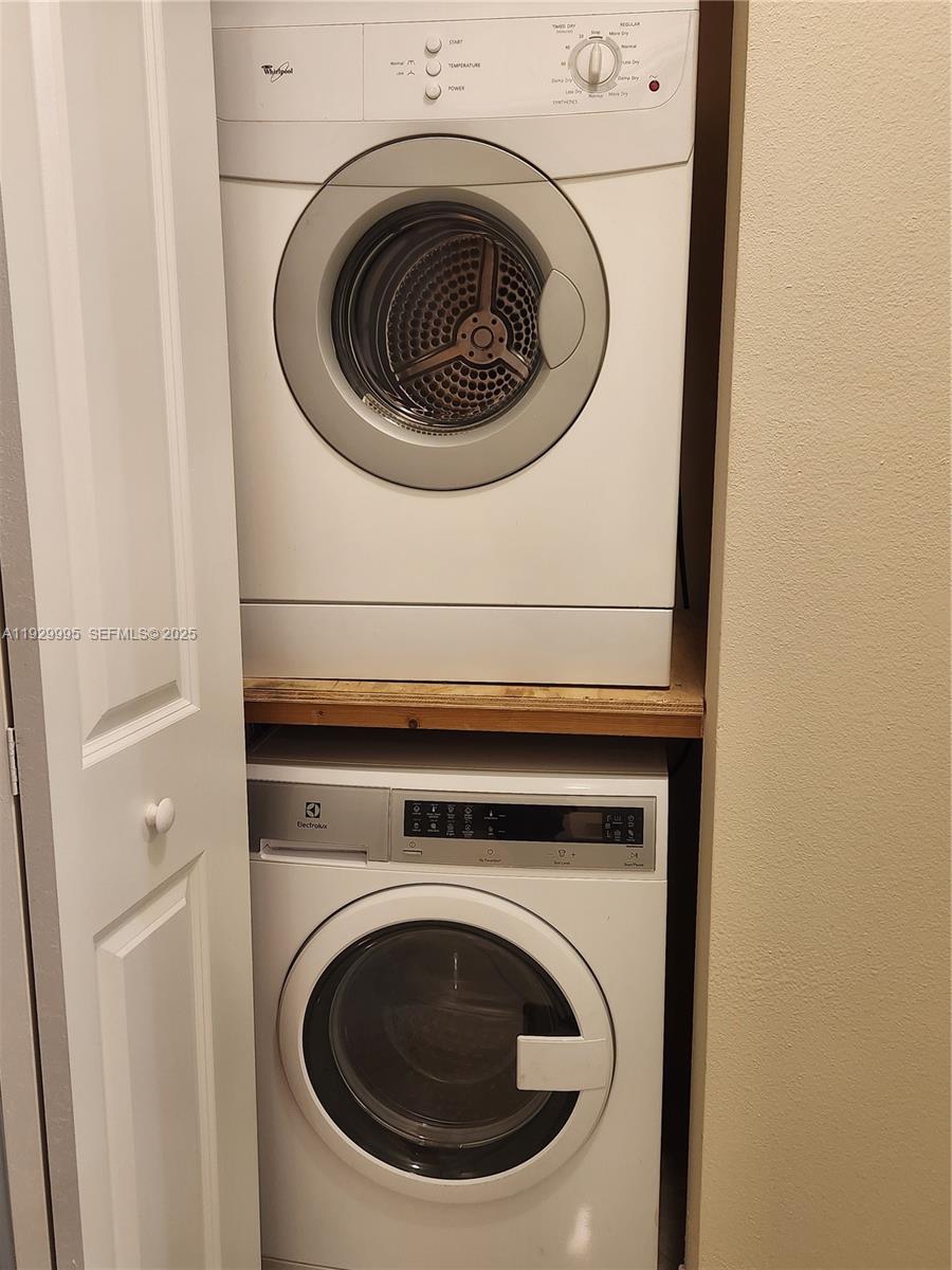 Photo of 3001 185th St #118, Aventura, Florida, 33180 -