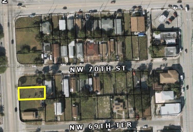 See details / sq. ft. $ 2025-12-12 0 Photo