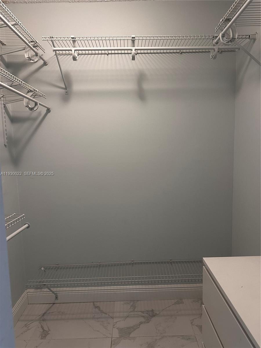 Photo of 20335 Country Club Dr  #2601, Aventura, Florida, 33180 - 