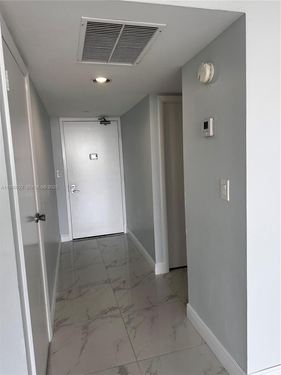 Photo of 20335 Country Club Dr  #2601, Aventura, Florida, 33180 - 