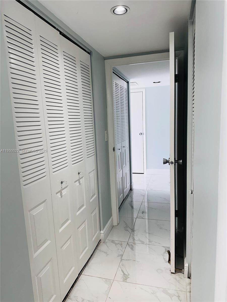 Photo of 20335 Country Club Dr  #2601, Aventura, Florida, 33180 - 