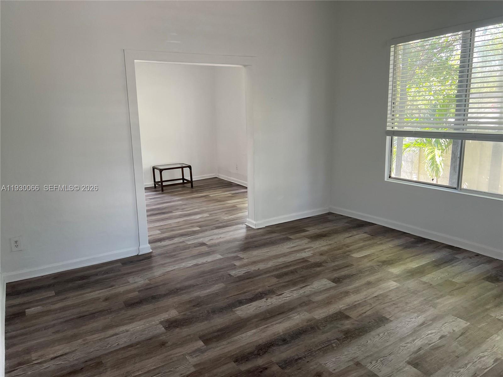 See details / 3051 sq. ft. $ 2025-12-12 0 Photo