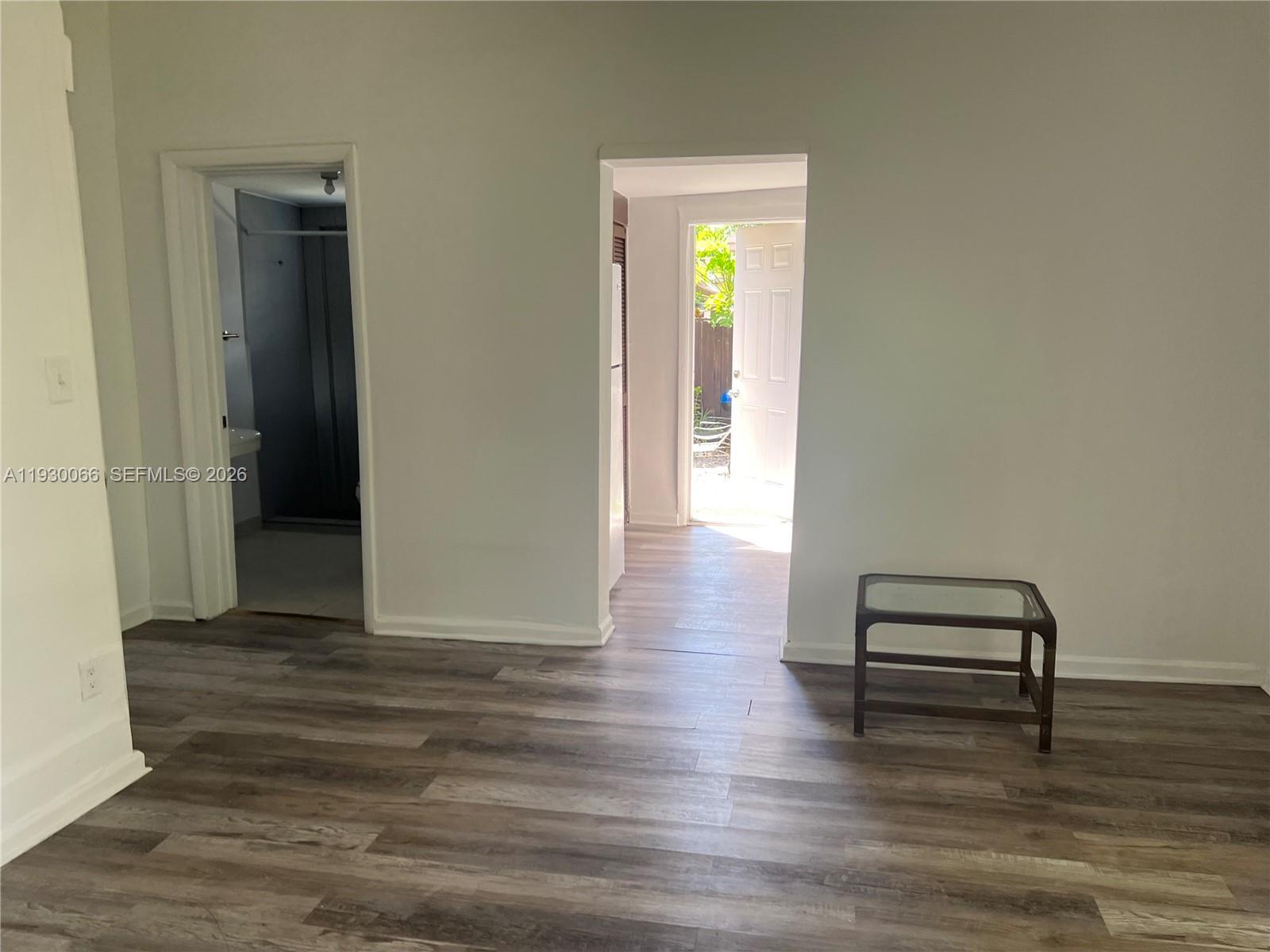 See details / 3051 sq. ft. $ 2025-12-12 0 Photo