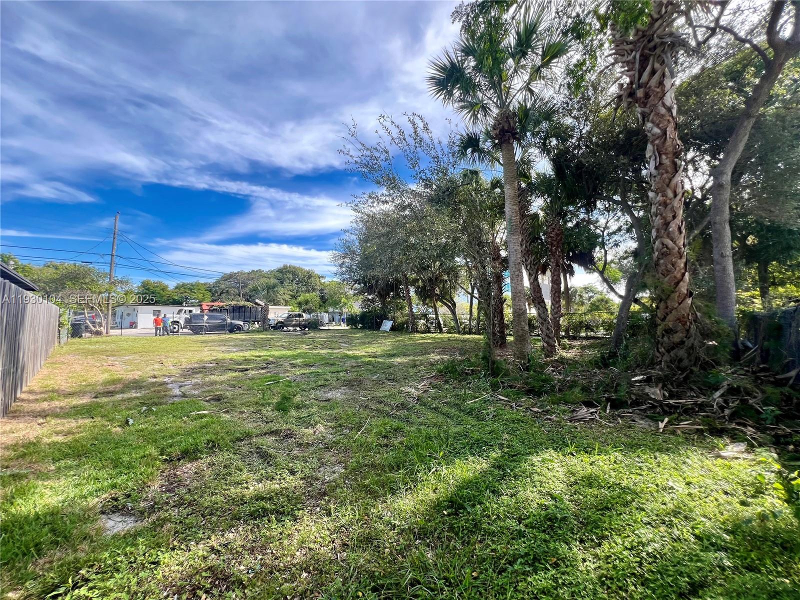 See details / sq. ft. $ 2025-12-12 0 Photo