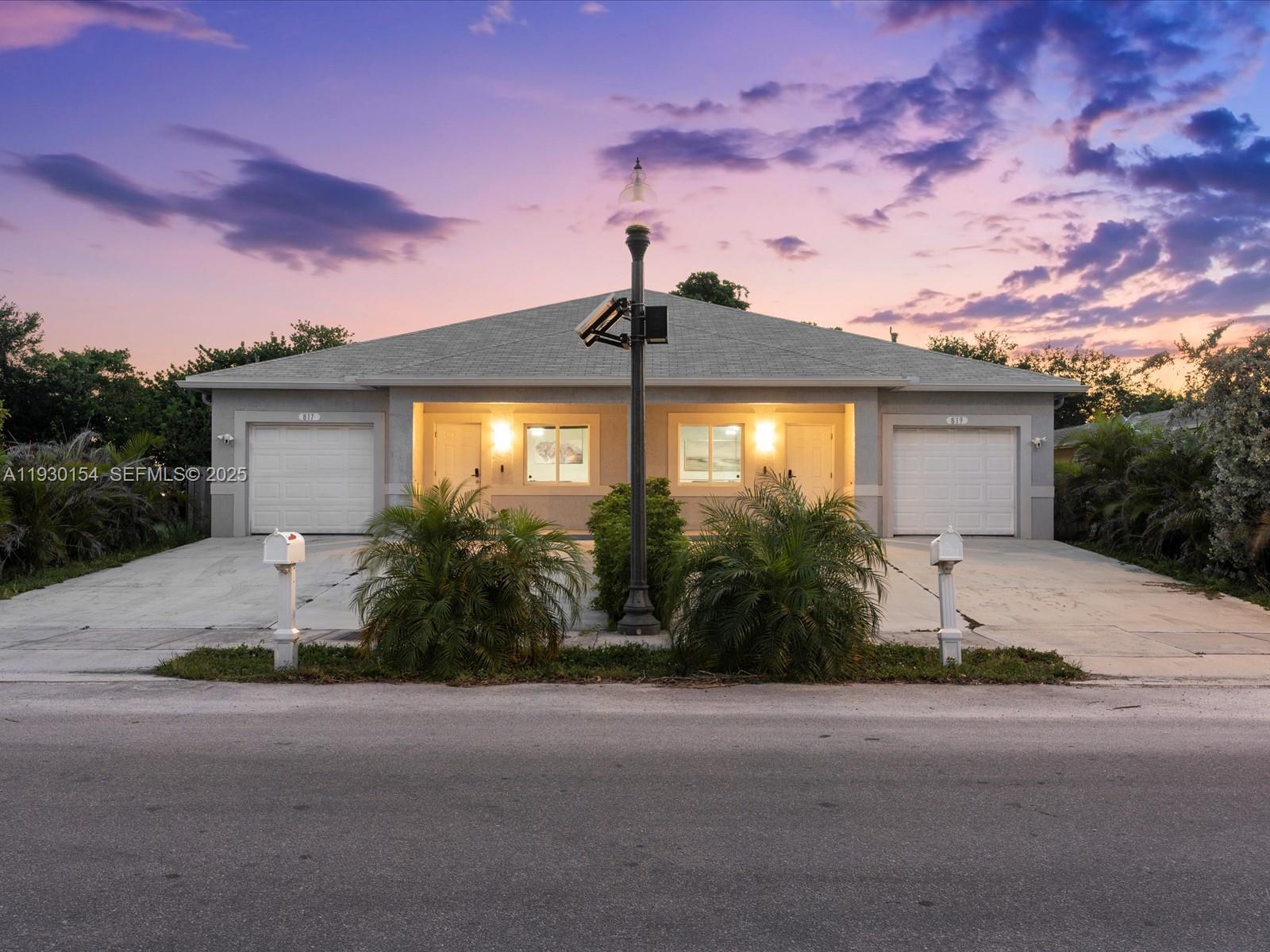 See details / 2504 sq. ft. $ 2025-12-13 0 Photo