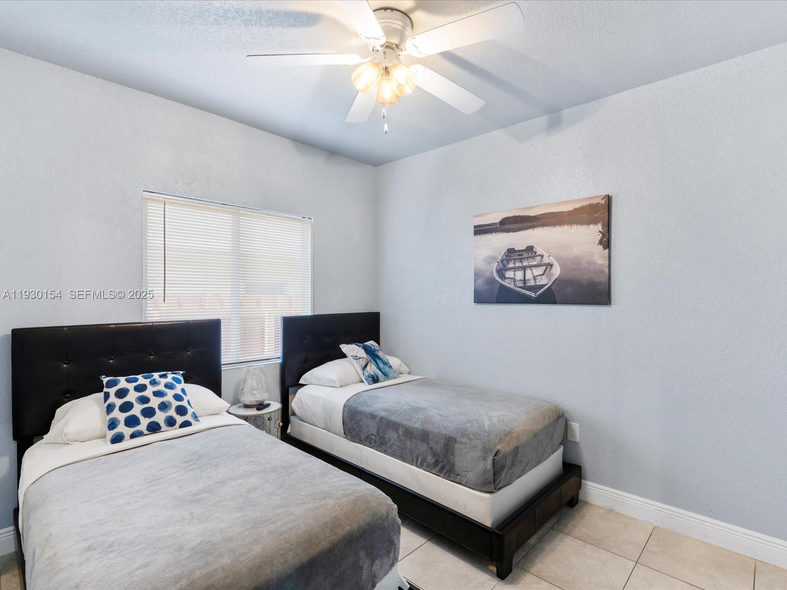 See details / 2504 sq. ft. $ 2025-12-13 0 Photo