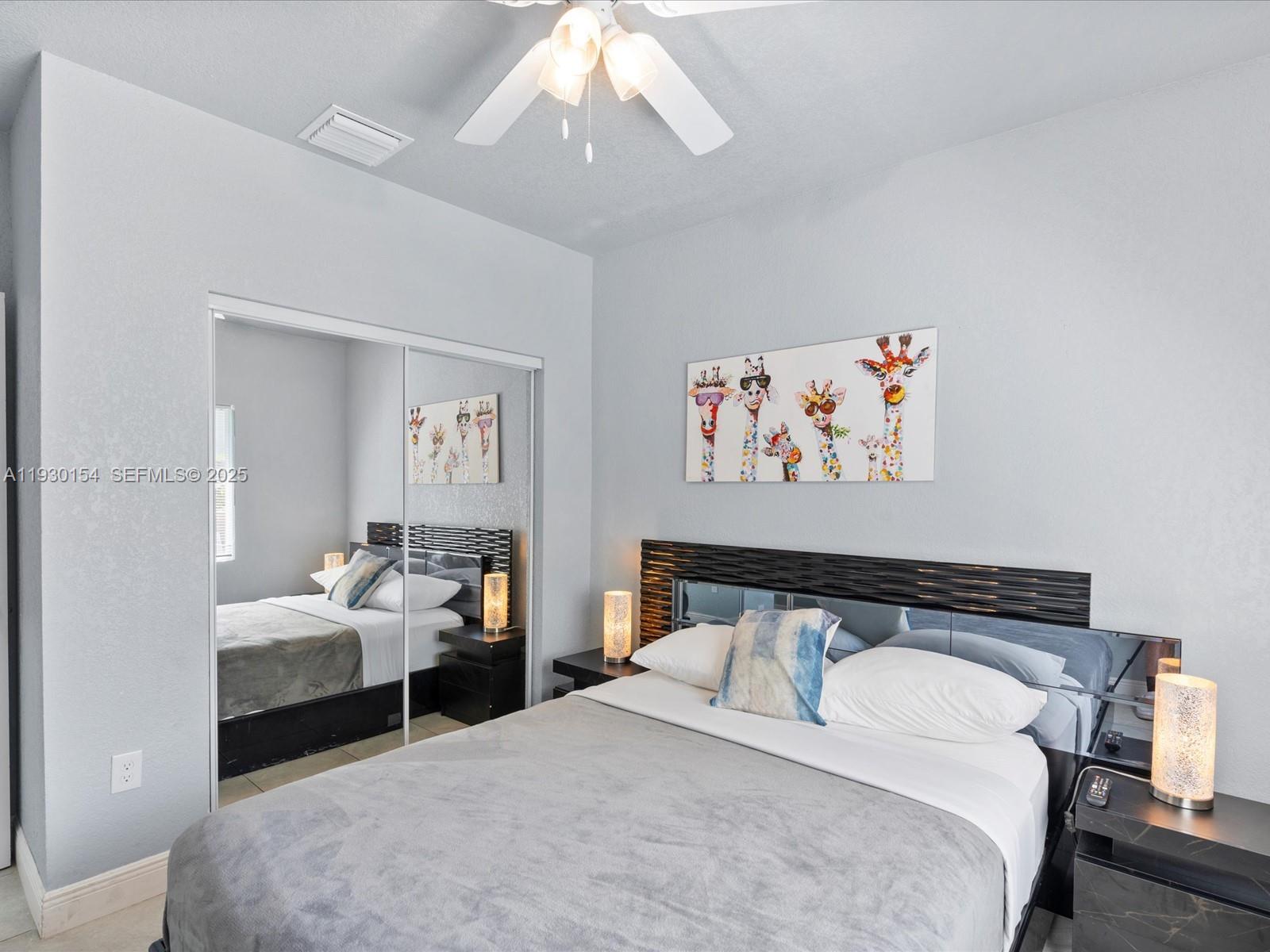 See details / 2504 sq. ft. $ 2025-12-13 0 Photo