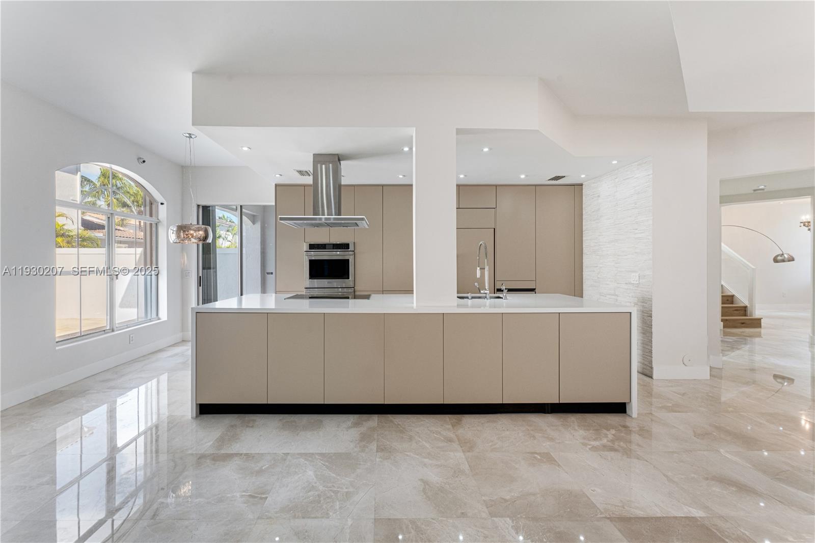 Photo of 21156 33rd Ave (21156), Aventura, Florida, 33180 -