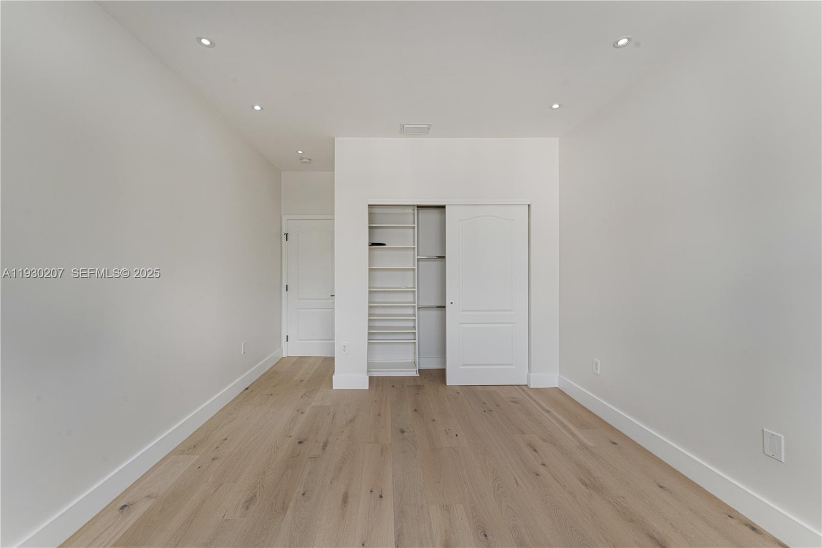 Photo of 21156 33rd Ave (21156), Aventura, Florida, 33180 -