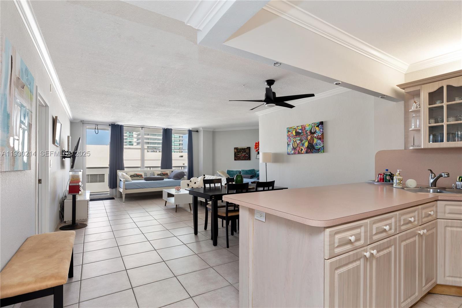 Photo of 3725 Ocean Dr #1421, Hollywood, Florida, 33019 -