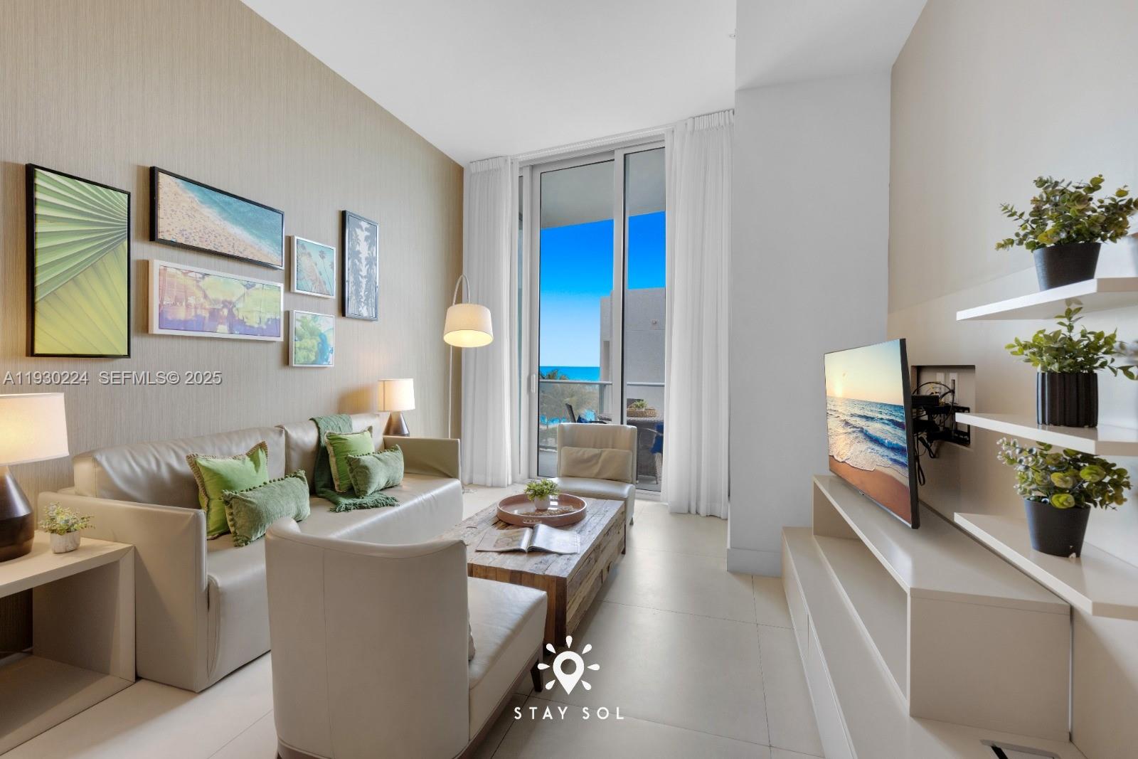 303 1 / 1 759 sq. ft. $ 2025-12-13 0 foto