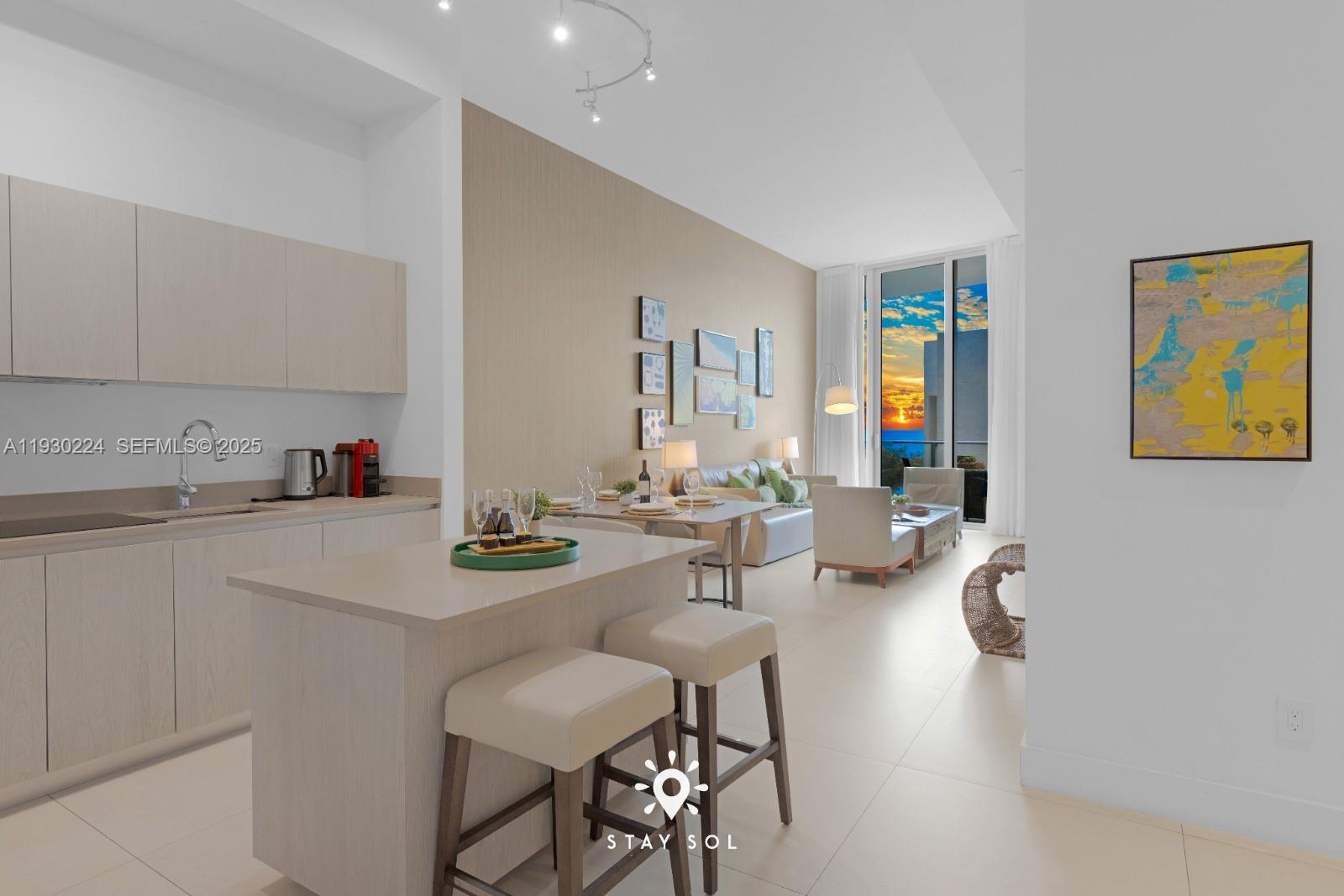 303 1 / 1 759 sq. ft. $ 2025-12-13 0 foto