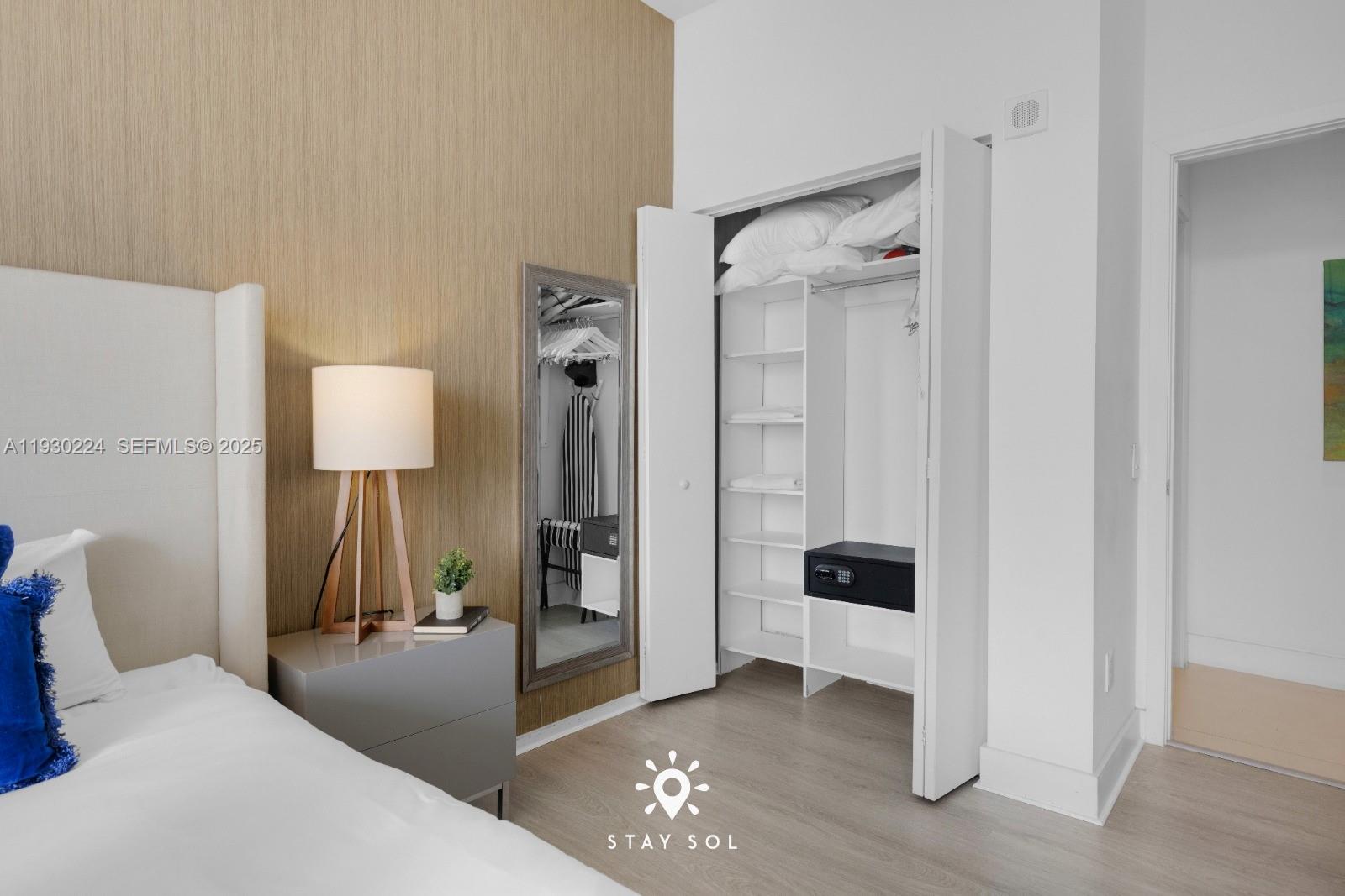 303 1 / 1 759 sq. ft. $ 2025-12-13 0 foto