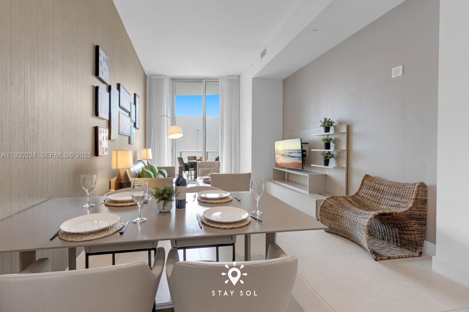 303 1 / 1 759 sq. ft. $ 2025-12-13 0 foto