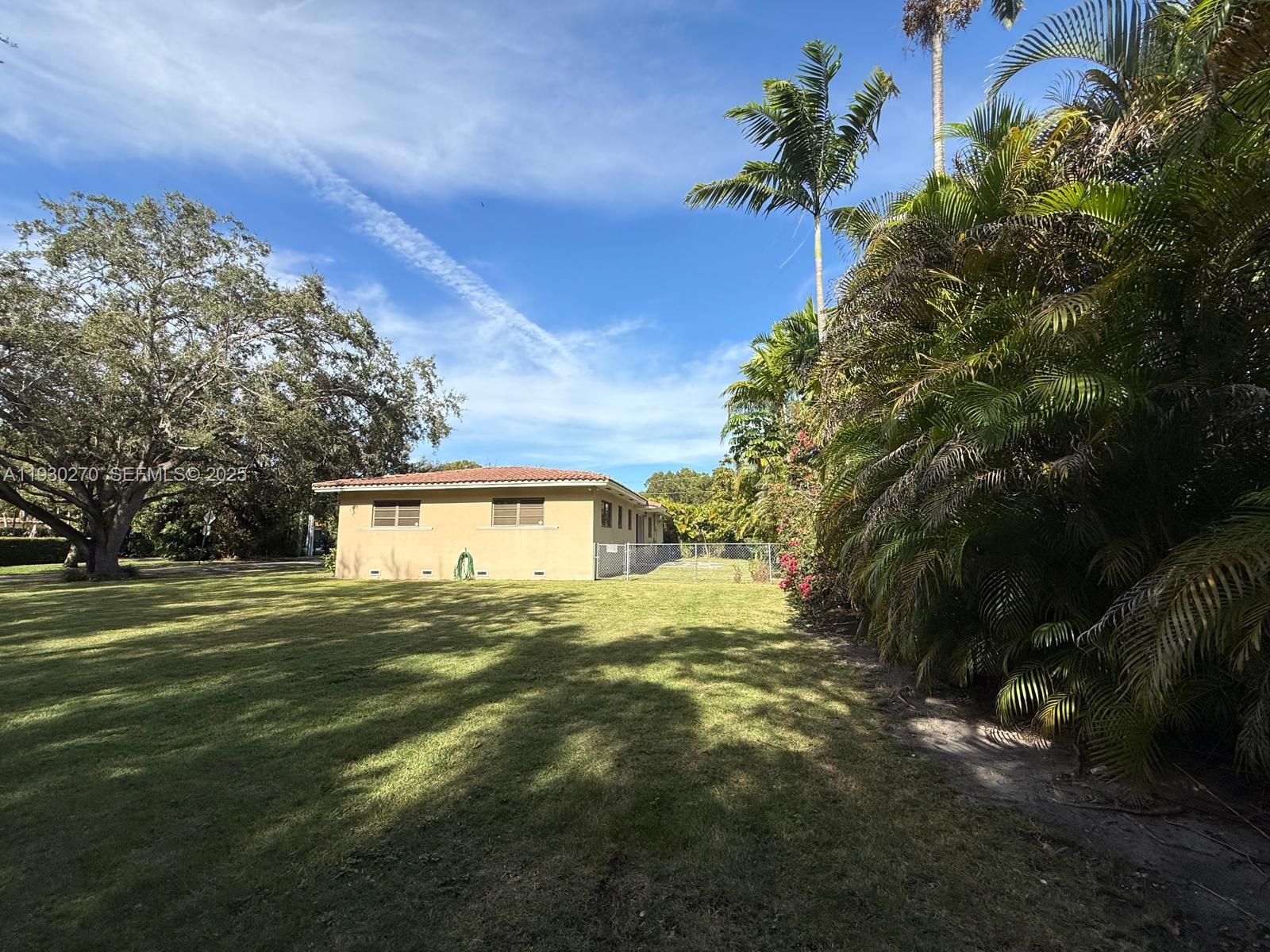 See details / sq. ft. $ 2025-12-13 0 Photo