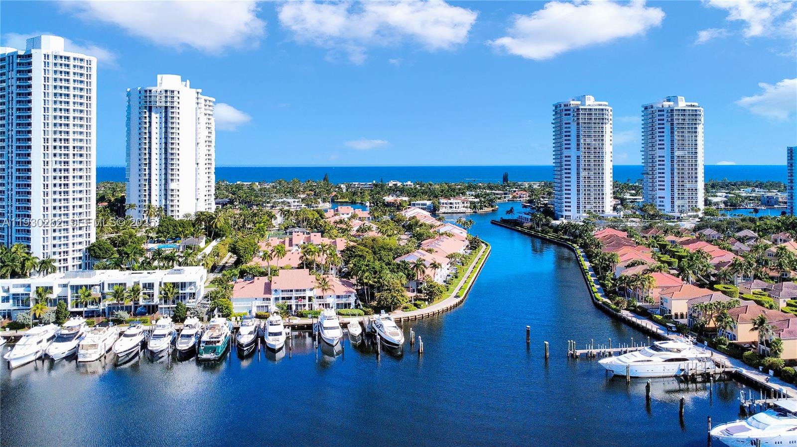 Photo of 3553 Magellan Cir  #317-1, Aventura, Florida, 33180 - 