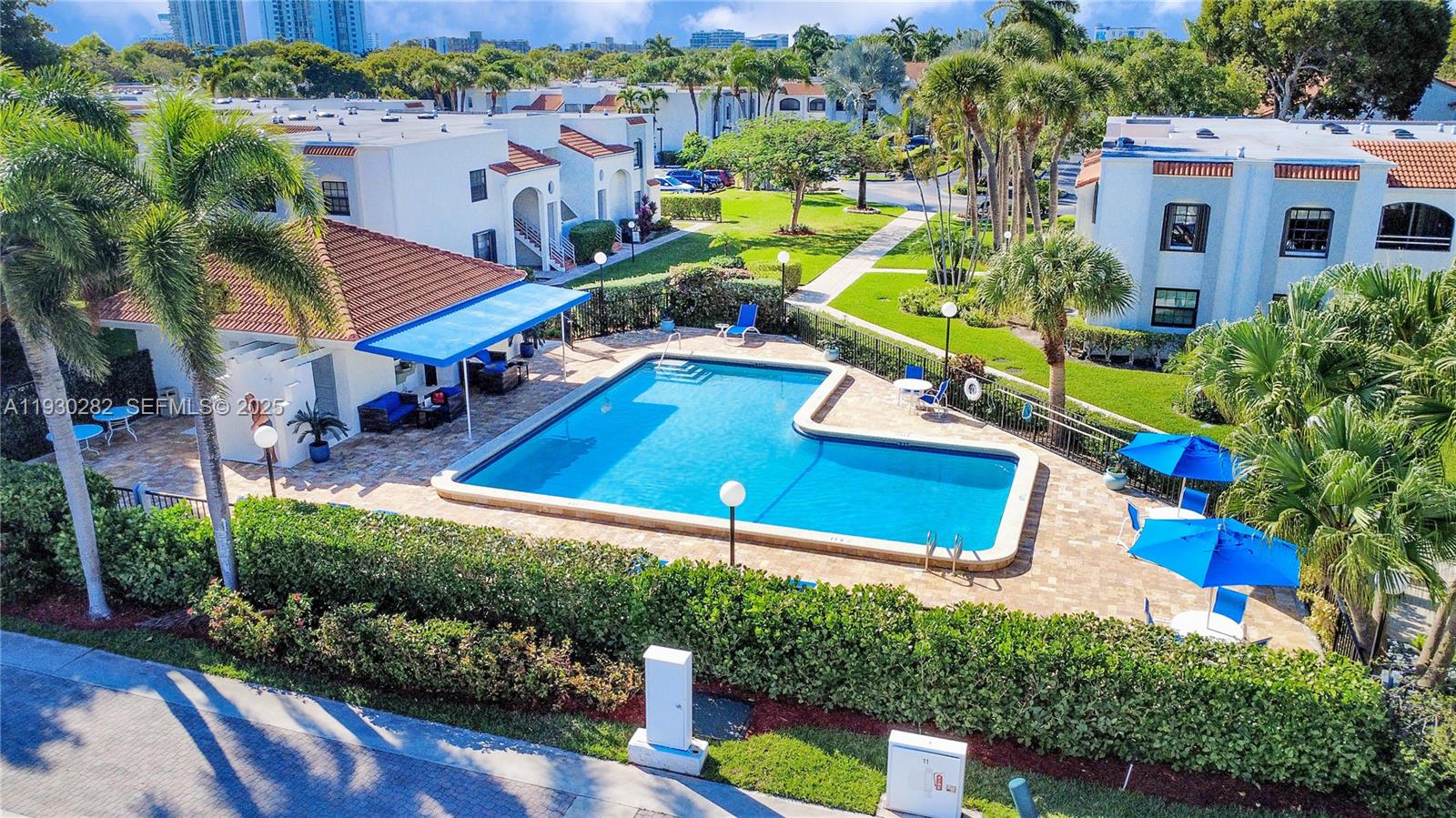 Photo of 3553 Magellan Cir  #317-1, Aventura, Florida, 33180 - 