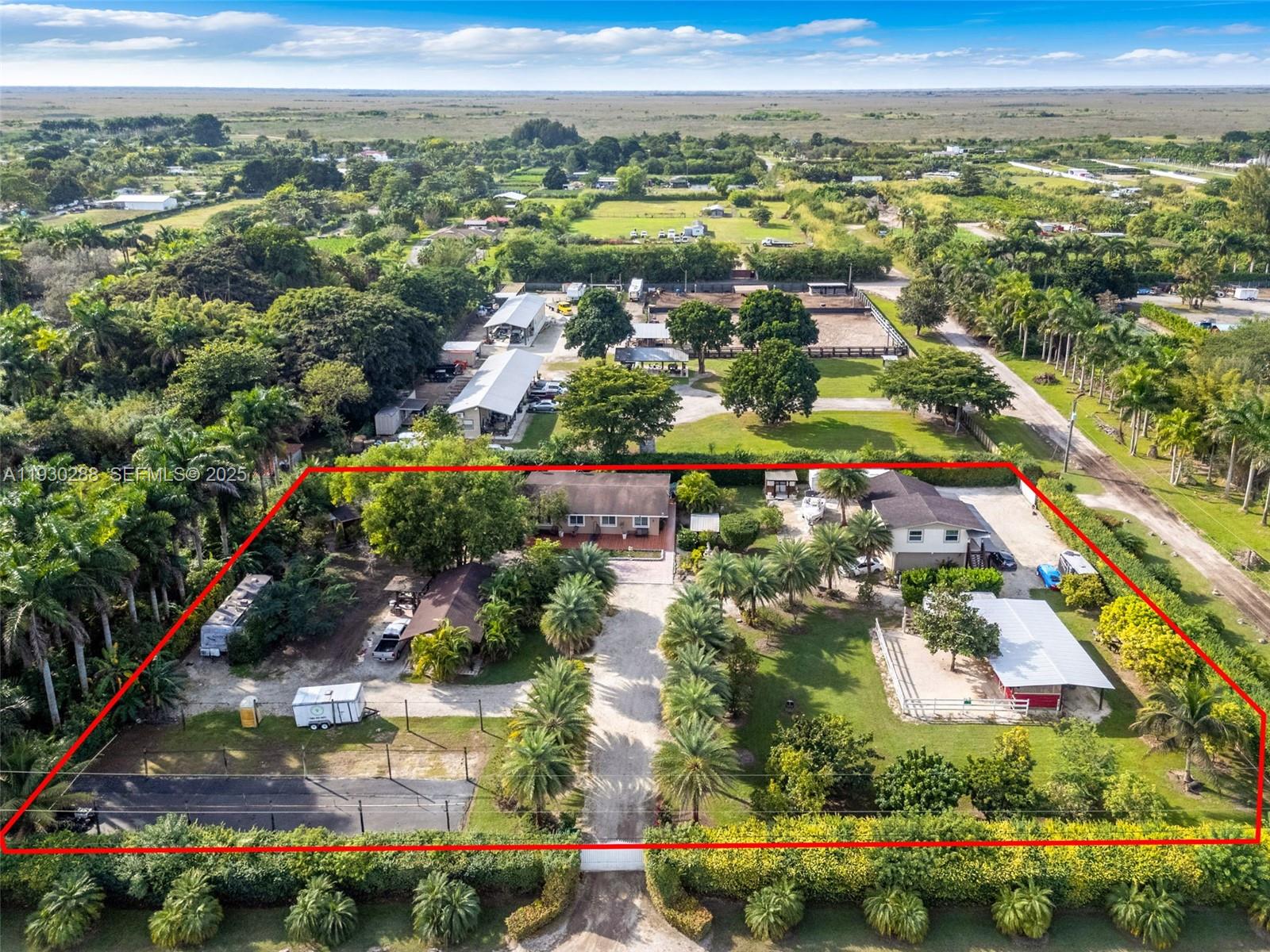 Подробнее / 3335 кв.футов $ 2025-12-13 0 Фото