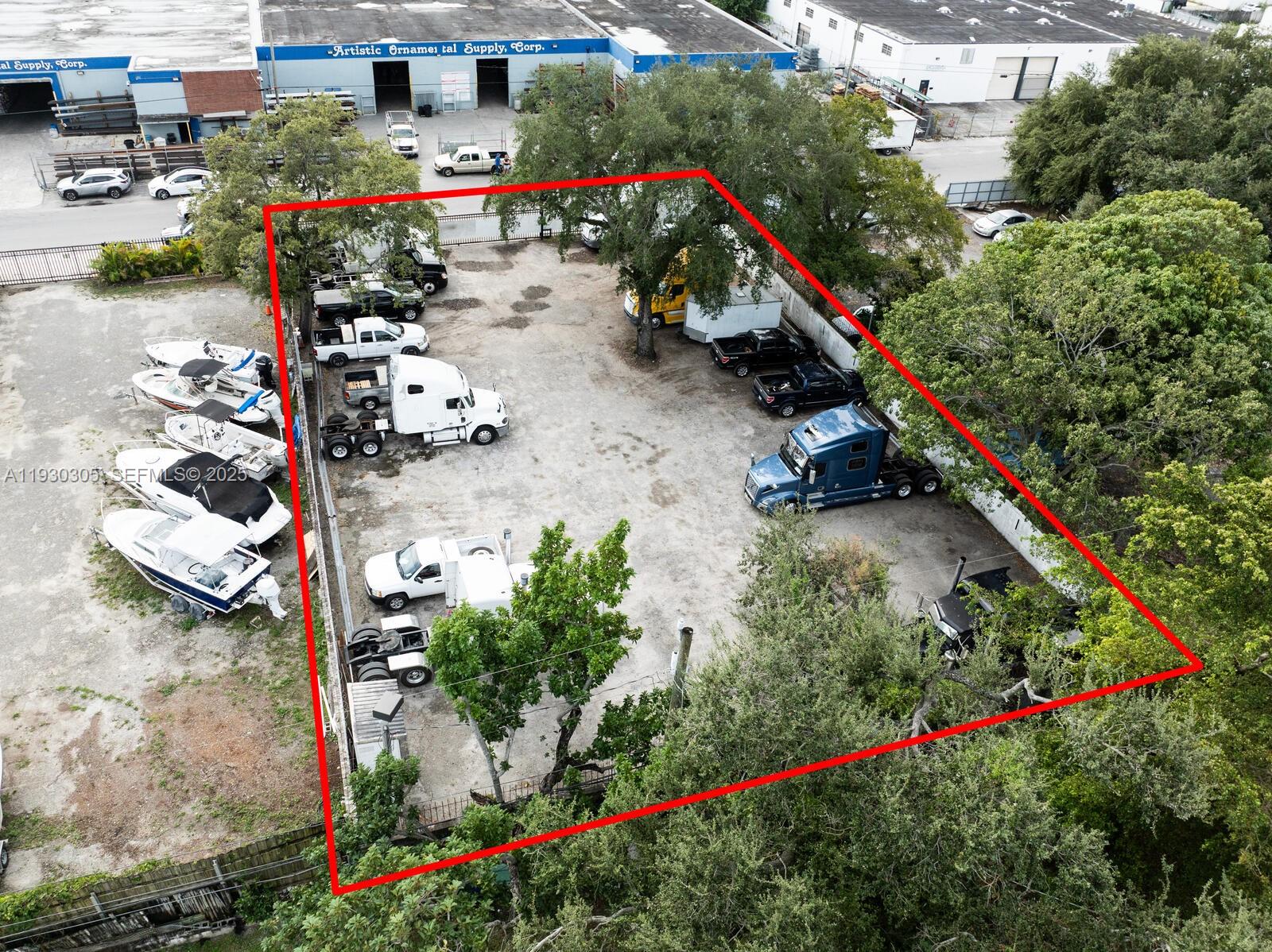 See details / sq. ft. $ 2025-12-13 0 Photo