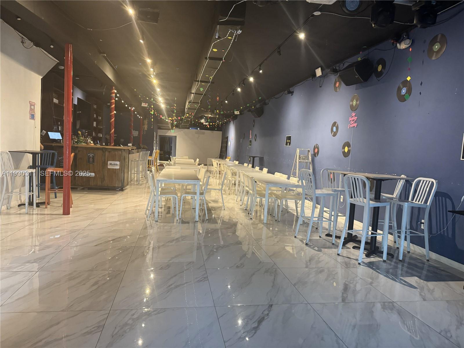 See details / sq. ft. $ 2025-12-13 0 Photo